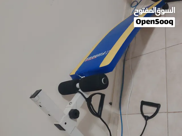 للبيع جهاز تمارين البطن