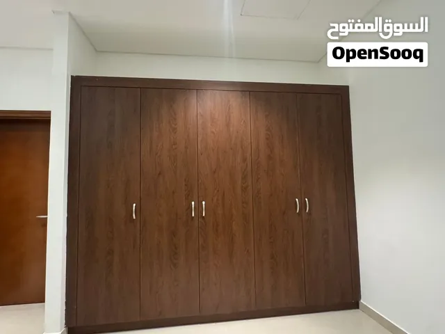 : New Italian Wooden Wardrobe  كبت خشب إيطالي جديد