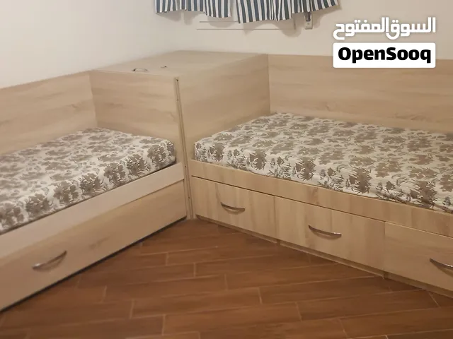 اسره نظام حرف ال مع صندوق تخزين كبير