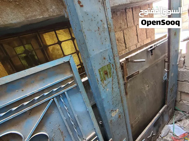 باب حديد درابزين / بوابة مزدوجة ثقيلة جداً