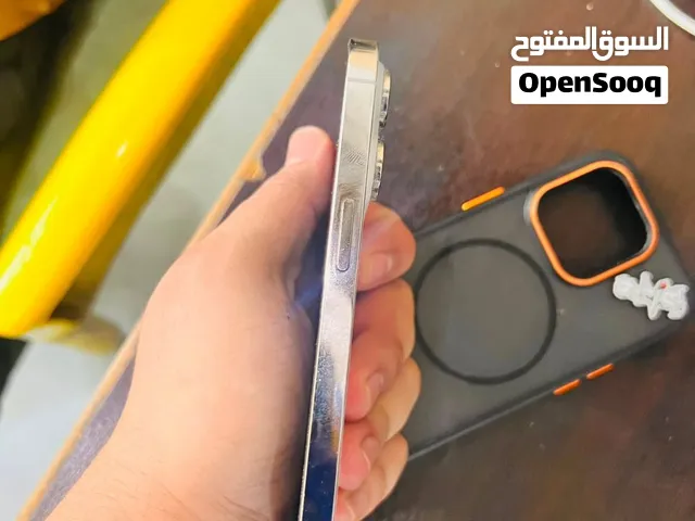 آيفون 14 برو أبيض مستعمل بحالة ممتازة بسعة 128 جيجابايت عمر 1-2 سنة