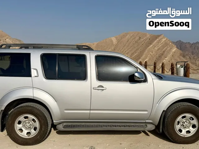 Nissan Pathfinder 4WD 2012 – 4.0L V6