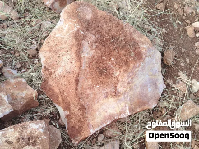 حجاره مشحفه للفناطير والمسابح  والنوافير للشلالات  الكوم كامل للبيع