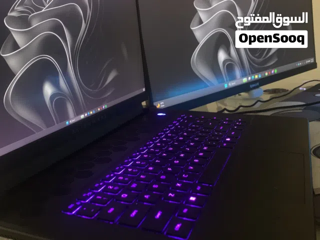 للبيع Alienware m16 R1 AMD
