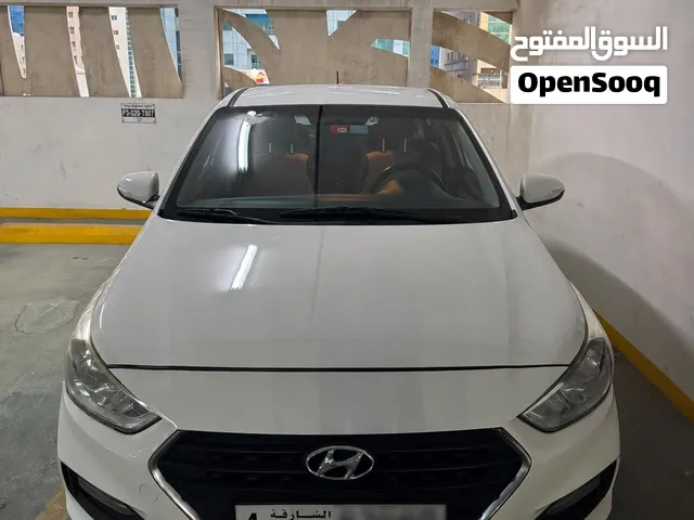 للبيع هيونداي أكسنت خليجي موديل 2018 بحالة ممتازة ونظيفة جدًا