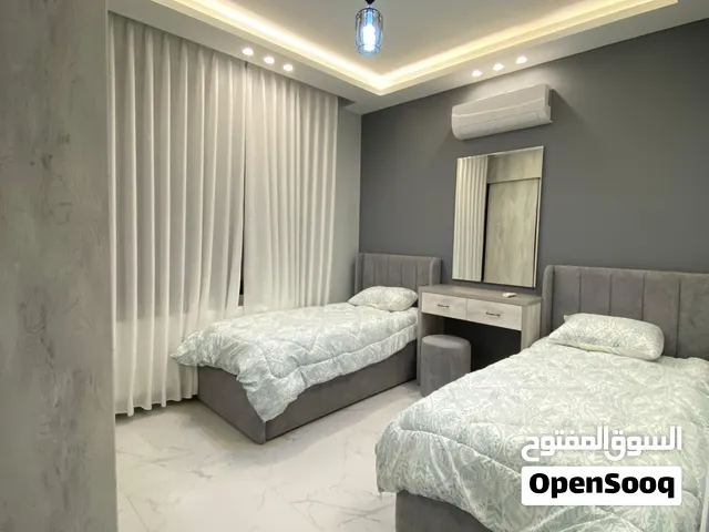 90 m2 2 Bedrooms Apartments for Rent in Amman Al Rabiah