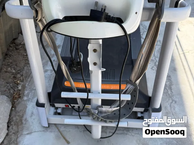 جهاز كارديو مستعملً بس كلشي ما بي بس الشاشه الاكترونيه مكسوره. السعر 450