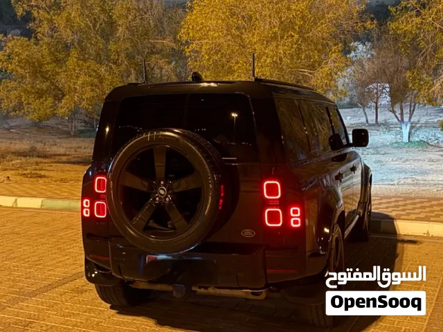 Landrover Defender 2022 P400 V6  لاندروفر دفندر