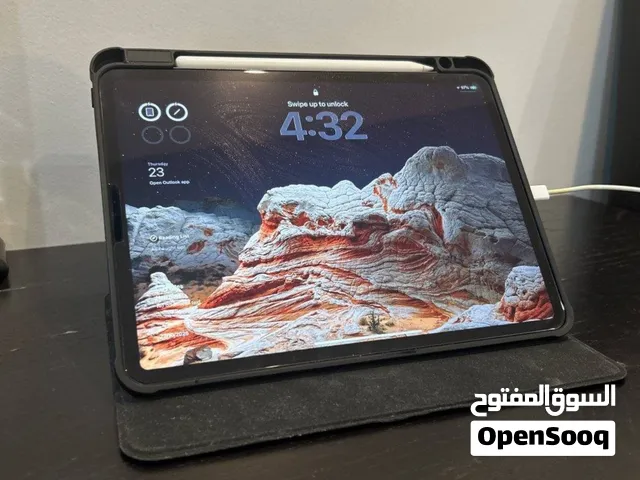 Apple iPad Pro 11-inch (2-3 Years Old) - 128 GB Storage, Excellent Condition + Apple Pencil Gen 2