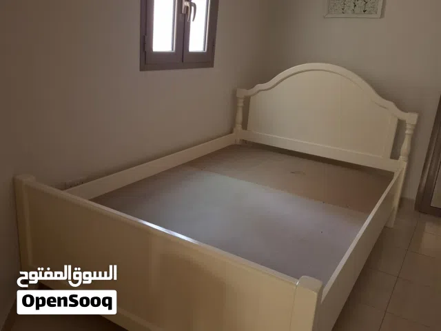 سرير جديد لم يستعمل بدون ماترس