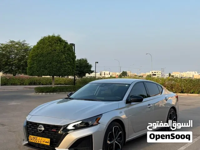 Used Nissan Altima in Muscat
