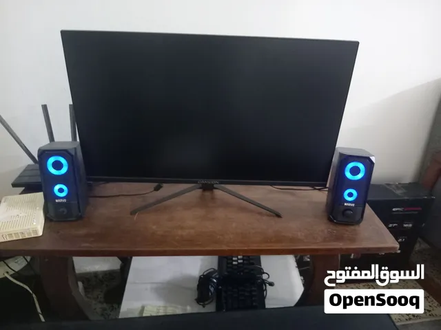 شاشة العاب كيمنك نظيفة جدا ماركة game on المعروفة مع مكبرات صوت اضائة ليلية عدد 2 للبيع