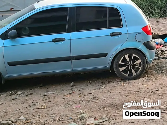 للبيع سيارة هيونداي جيتز 2006 جير عادي في مدينة إب