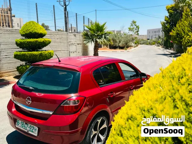Used Opel Astra in Ramallah and Al-Bireh