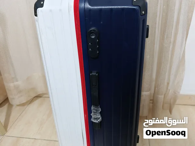 شنطة 28 انش اقرأ الوصفه