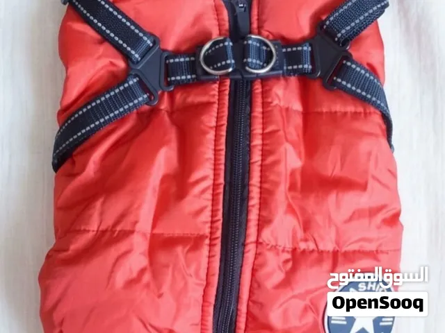 جاكيت كلاب مقاوم للماء شتوي.