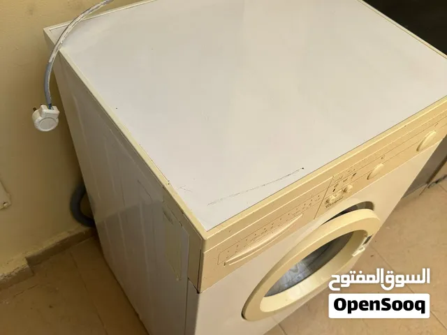 غسالة من نوع Whirlpool للببع
