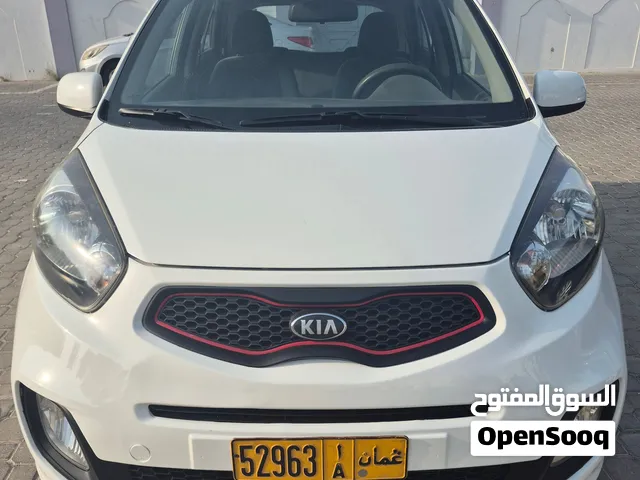 كيا بيكانتو 2015 نظيفة جدا ماشية 132 ألف وكالة عمان km فقط Kia Picanto
