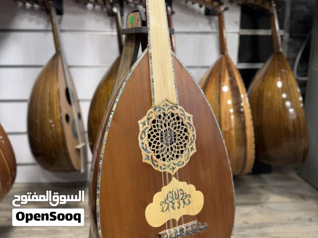 عود الحمداني مصري احترافي صناعه مصريه صنع خصيصا لمعرض جواهر موسيقى