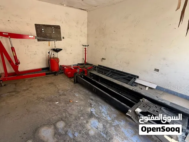 للبيع مجموعة معدات ورشة وصيانة سيارات متكاملة (شبه جديدة - استخدام شهر واحد فقط)
