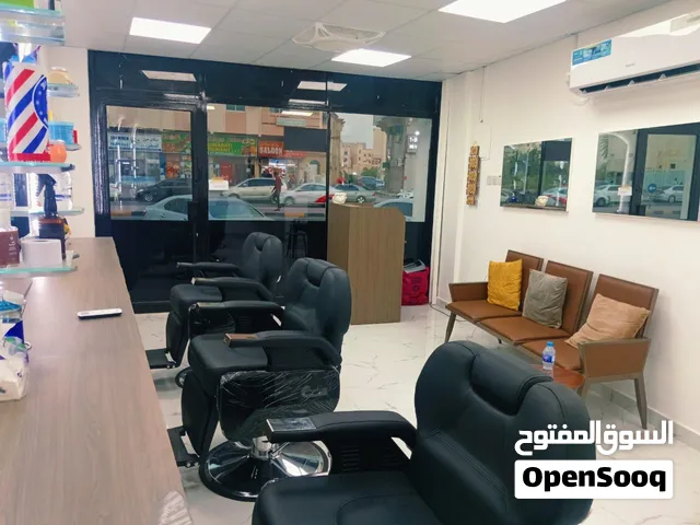 بيع محل صالون رجالي  في عجمان البستان يسعر مناسب