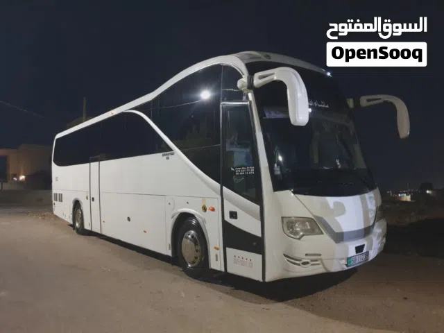 حافلة حديثه ماتور مرسيدس موديل 2020 للإيجار السنوي شهري اسبوعي يومي  في جميع أنحاء المملكة