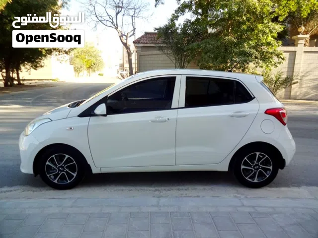 HYUNDAI GRAND I10 # 2018 MODEL # AGENT MAINTAINED # ZERO ACCIDENTS # NEAT AND CLEAN # URGENT SALE