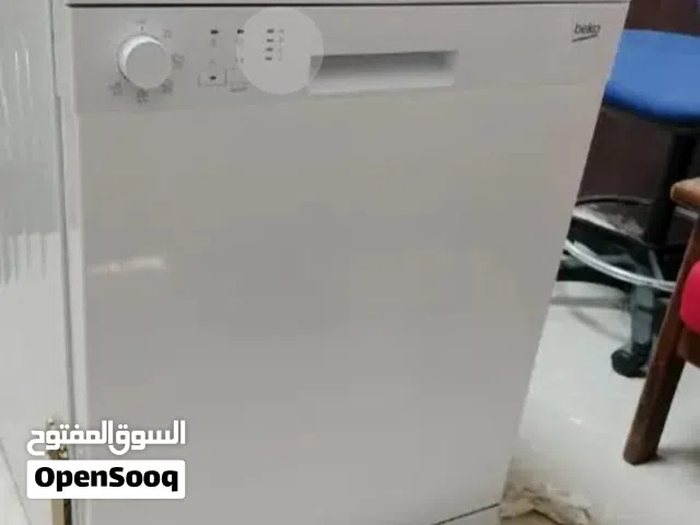 dishwasher for sell good condition same new one week check warranty