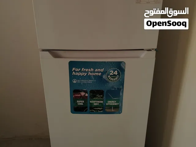 ثلاجة للبيع