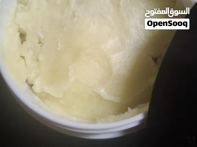 زبدة شيا خام طبيعية 100% - سر الترطيب العميق والنضارة (عبوة 50 مل) عن العناية الطبيعية ا متوفر كليو