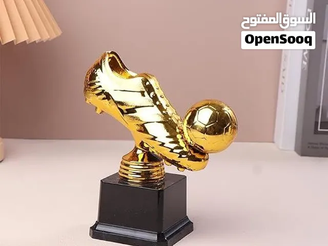 بيع كؤوس ومدليات المسابقات الرياضية و اوسكارات التكريم والتفوق الرياضى.