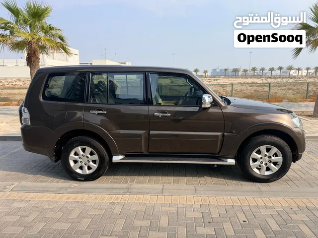 Mitsubishi Pajero GLS 3.5lt - Negotiable