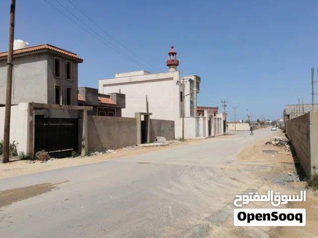 السلام عليكم ارض للبيع خلف مرور تاجوراء سعرالمتر 1000. لأوراق شهاده عقاريه بالحجه