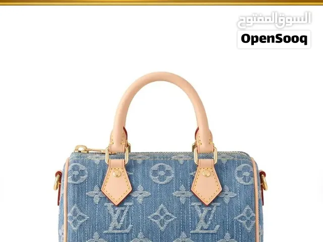 حقيبة Louis Vuitton - موديل 68005