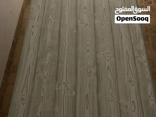 للبيع طاوله نظيف