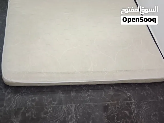 مرتبة سرير كبيرة 180 في 200 سم