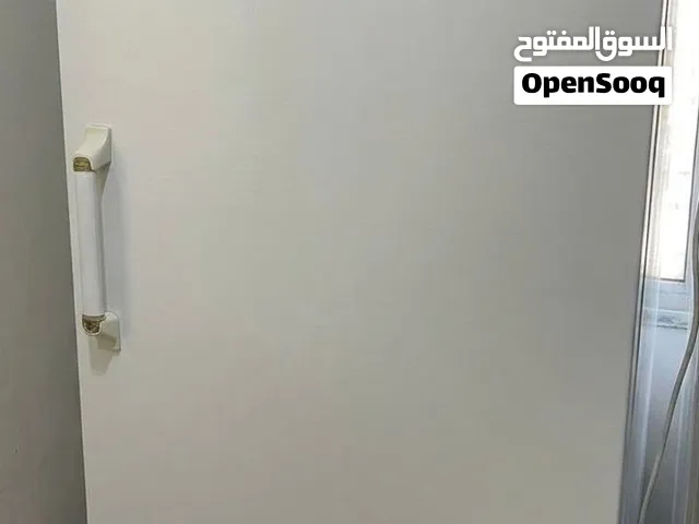 فريزر كبير ارفف فريجيدير