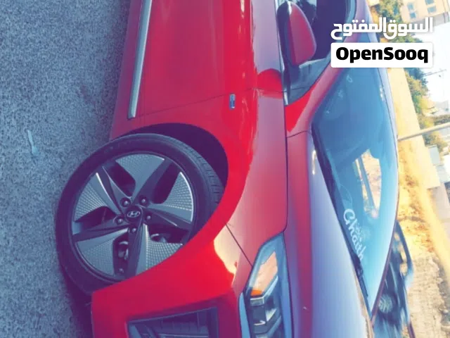 هونداي ايونيك 2023 للايجار اليومي و الاسبوعي و الشهري و يوجد سيارات اخرى
