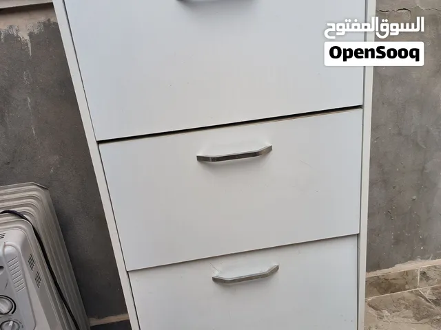 مدخل احذيه ومدخل بالمرايا الحجم ثلاثة ارفف