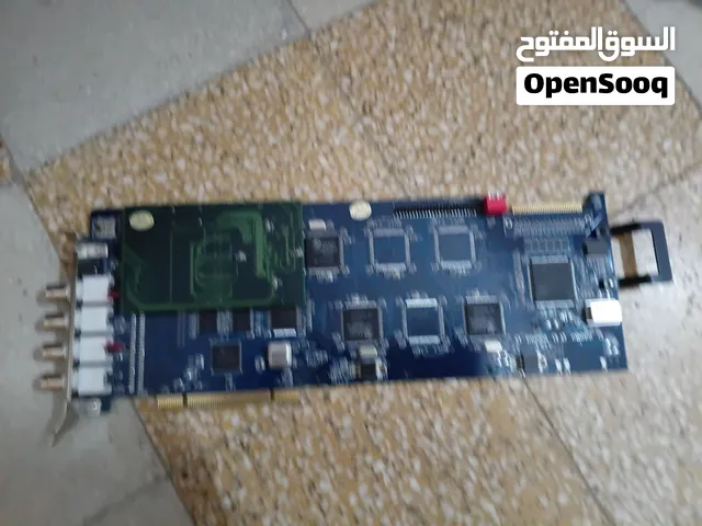 تلات كيسات وتلات شاشات مع ملحقات للبيع
