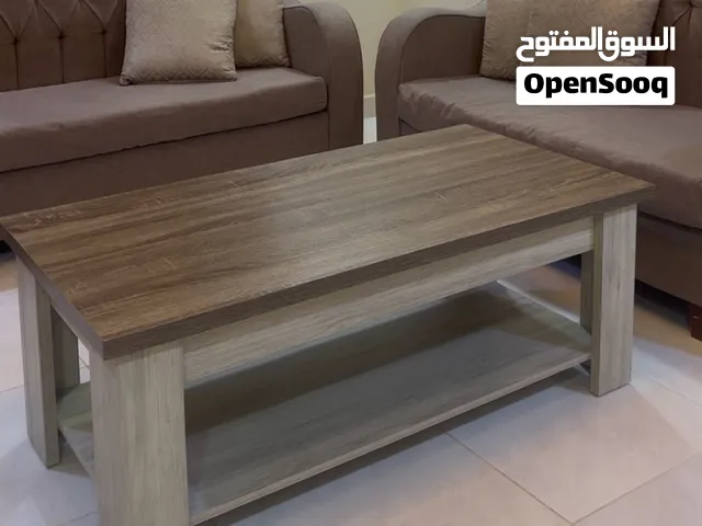 طاولة غرفة جلوس