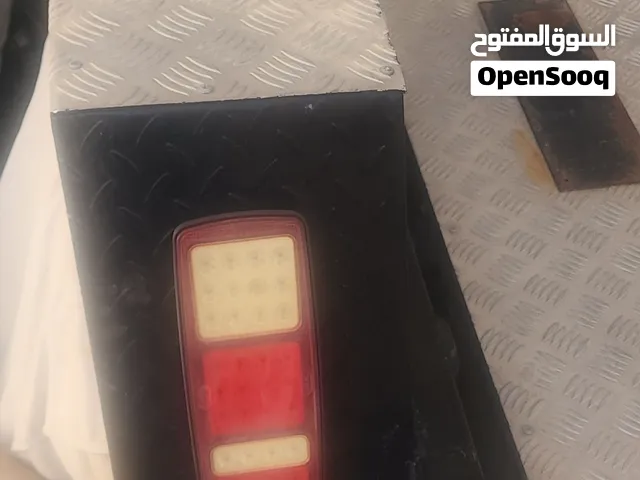 قلص دراجة نارية (بعنيزة) متوافق مع جميع الدراجات النارية والهوائية والمركبات البرية..يتحمل حتى 2 طن.
