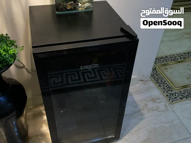 ثلاجه عارضه للبيع