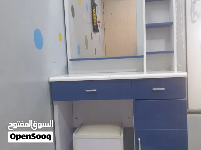 ميز تواليت ولادي