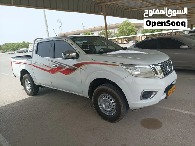 2016 Nissan Nawara for sale in excellent condition سيارة نيسان نافارا موديل 2016 للبيع بحالة ممتازة