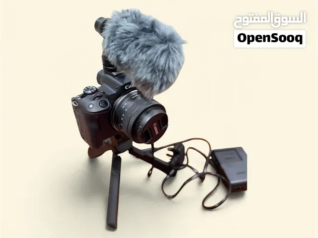 Canon EOS R50 Content Creator Kit