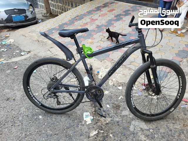 سيكل نظيف كرت COBRAGULF مقاس 26 المنيوم مستخدم فترة بسيطة جدا عليه كرسي سبرنجات مريح جدا بسعر محترم