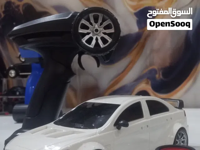 سيارات تحكم عن بعد دريفت و فورويل