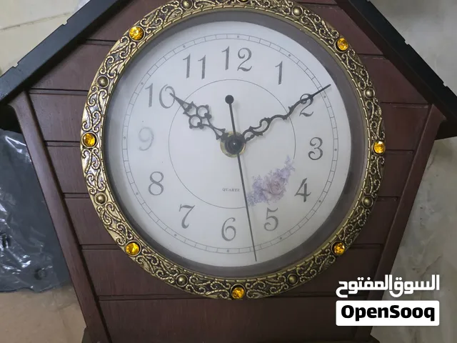ساعات جميلات