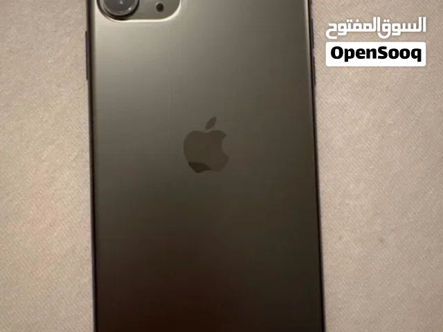 ايفون 11 برو ماكس تحت ضمان المحل مساحة الذاكرة 256 جيبي للبيع نسبة البطارية 87%
